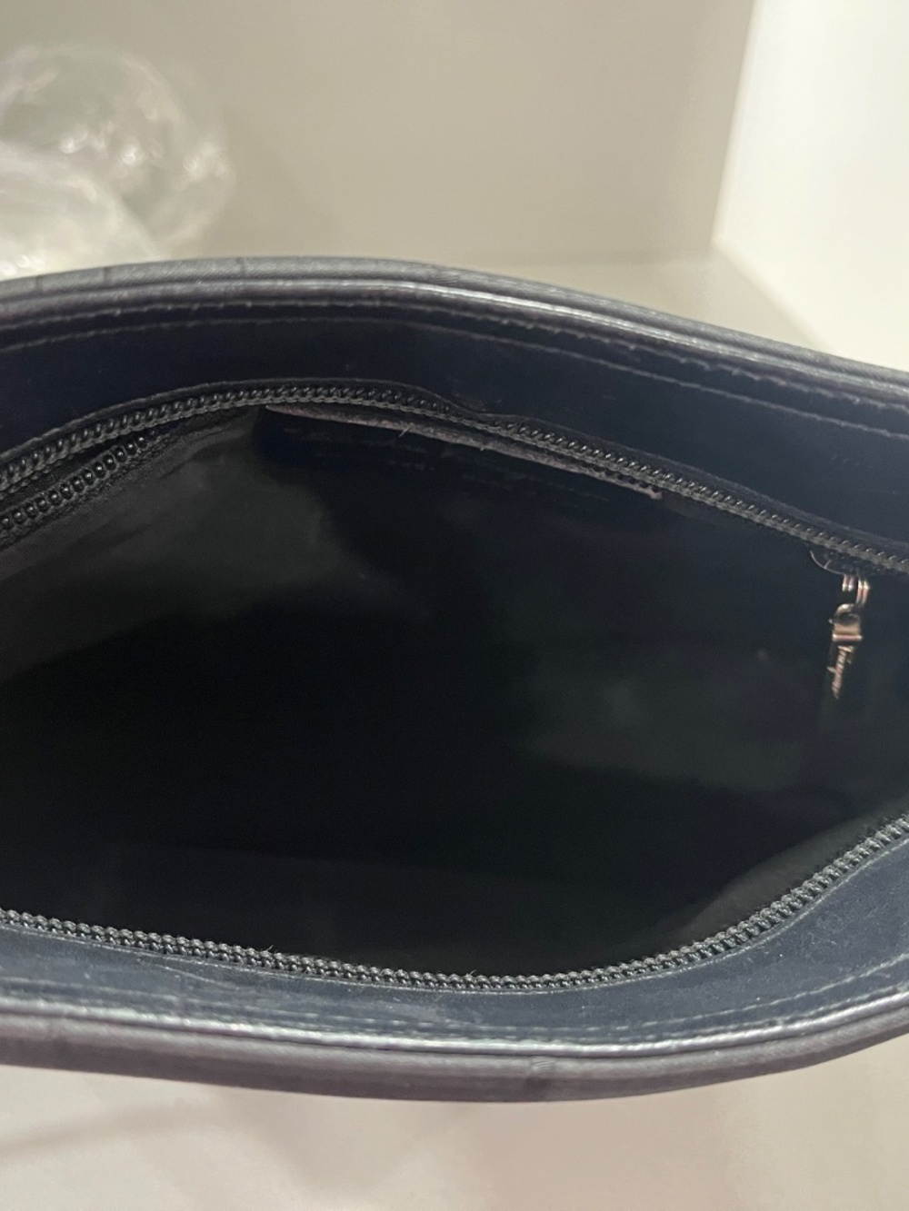 Salvatore Ferragamo Black Handbag - Picture 6 of 7